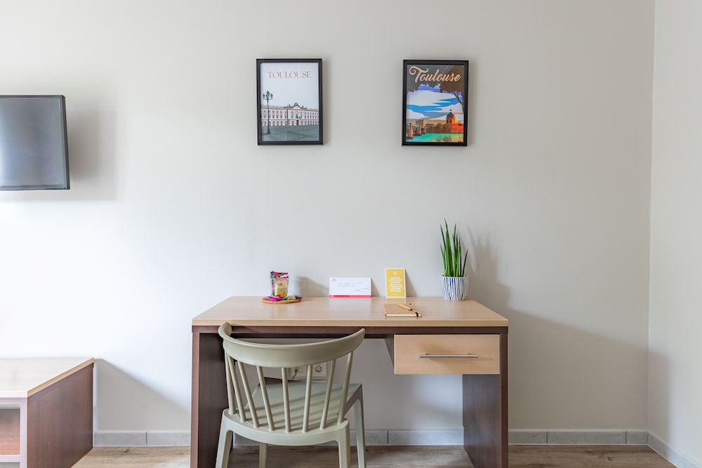 Superior Apartment, 2 Bedrooms - Photo 2
