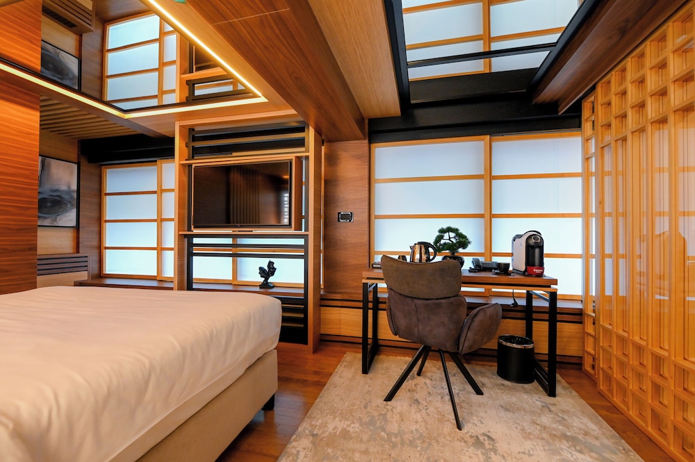 Deluxe Double Room - Photo 5