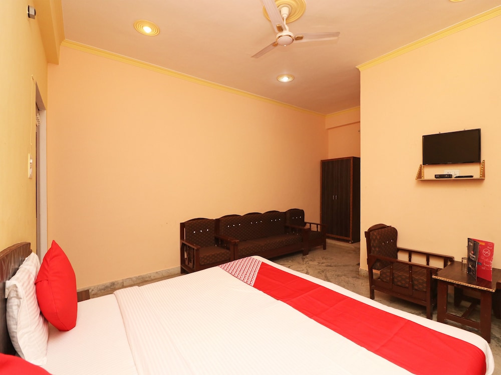 Single Room, 1 Queen Bed