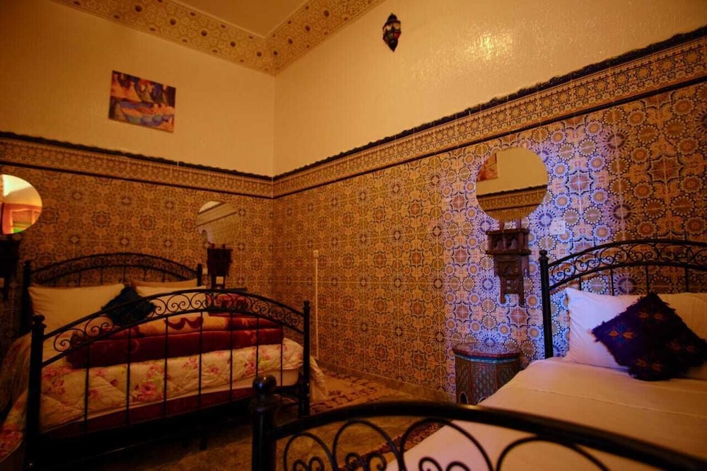 Traditional Room photo 2