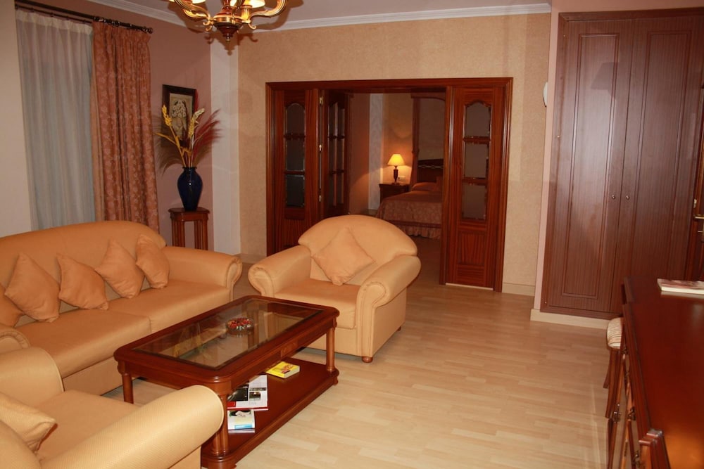 Royal Suite photo 2