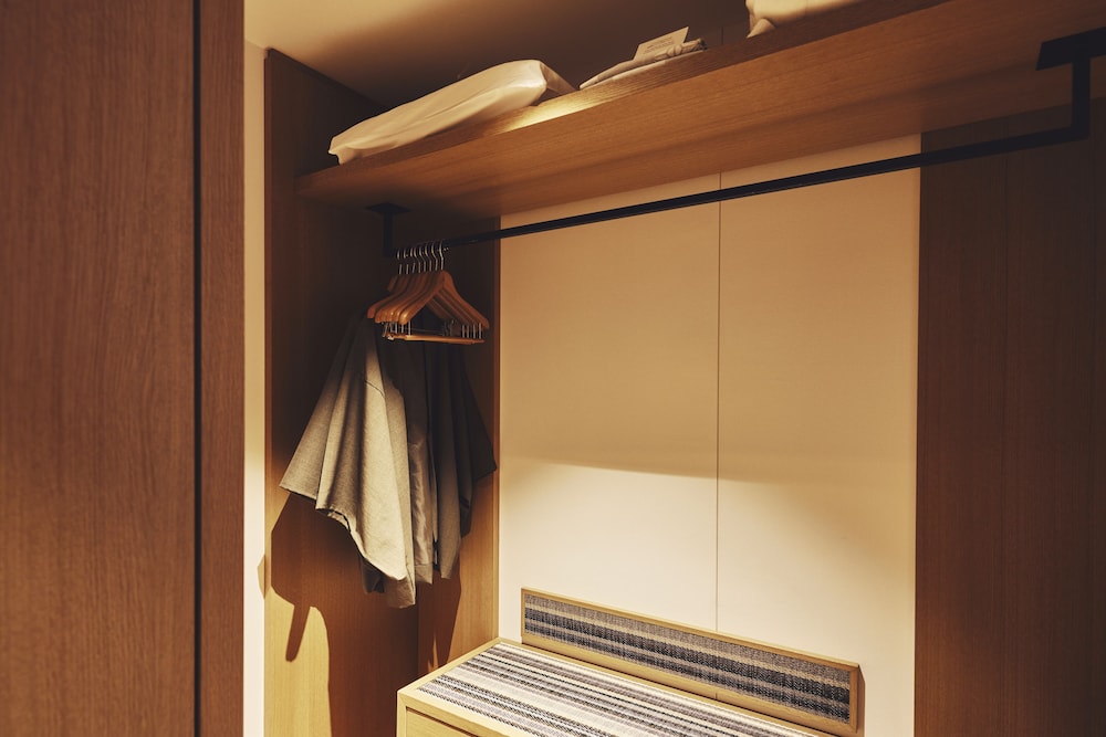Standard Room, 2 Twin Beds, River View (Private Hot Spring) - Photo 6