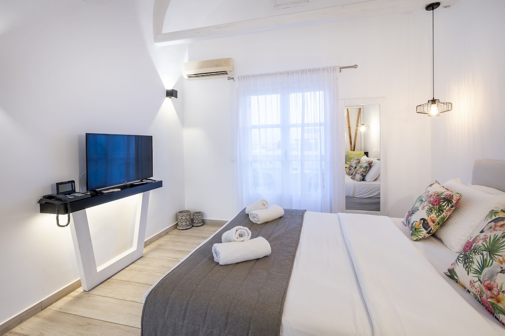 Junior Suite - Photo 11