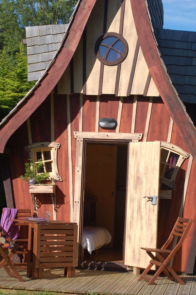 Cabin (Fairy & Elf) photo 1