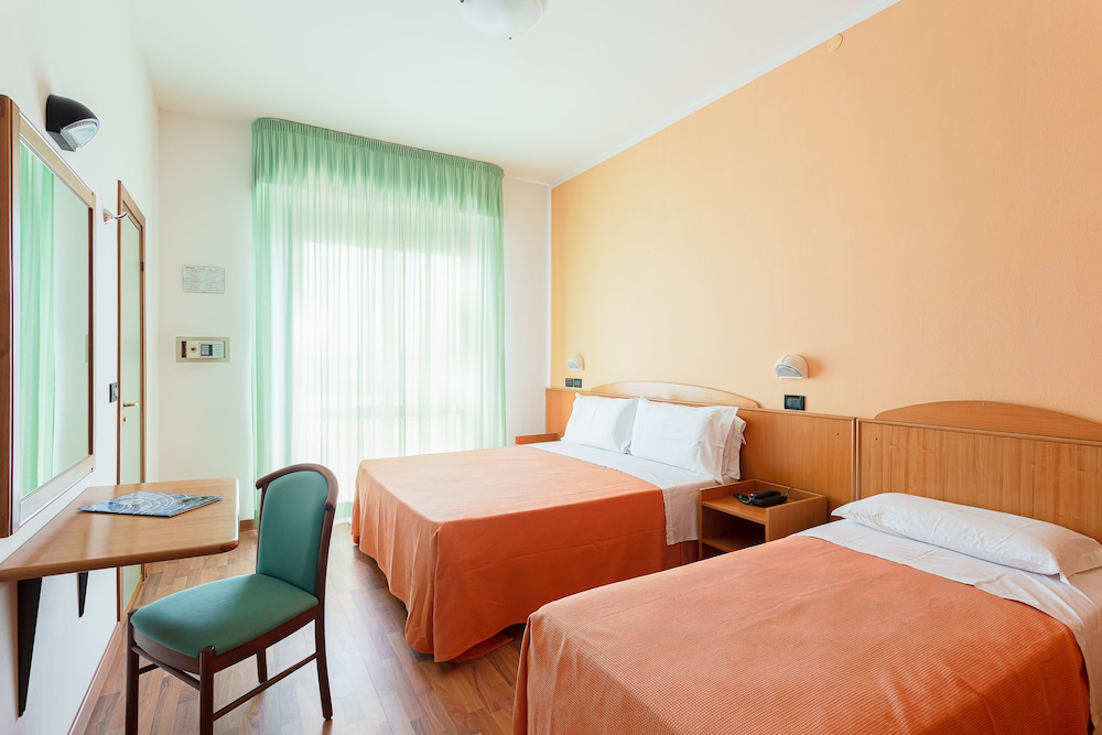 Triple Room, Balcony, Sea View