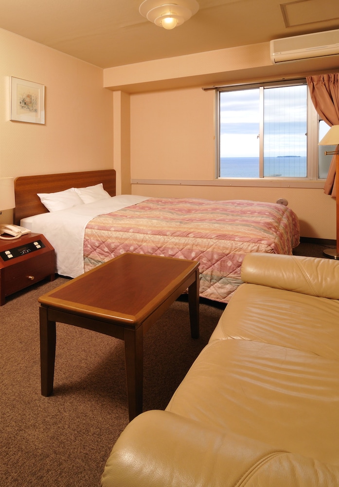 Basic Double or Twin Room, 1 Bedroom photo 1