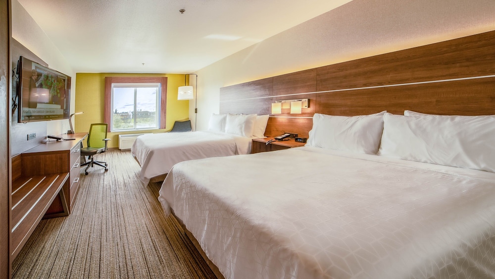 Standard Room, 2 Queen Beds - Photo 1