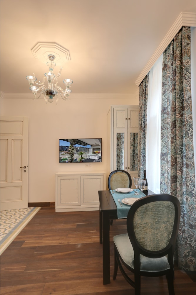 Classic Twin Room (with Kitchenette) photo 2
