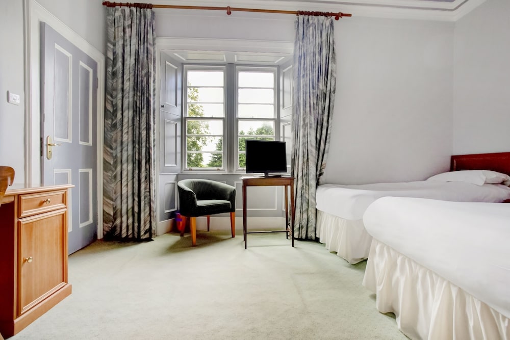 Standard Room, 2 Double Beds (Family) photo 3