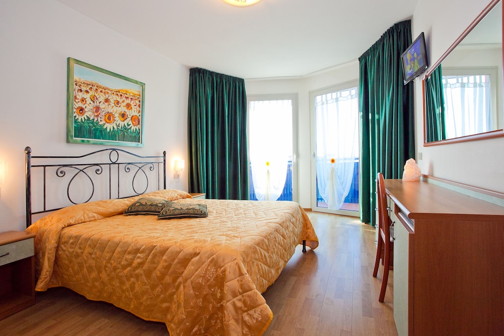 Superior Double Room photo 1