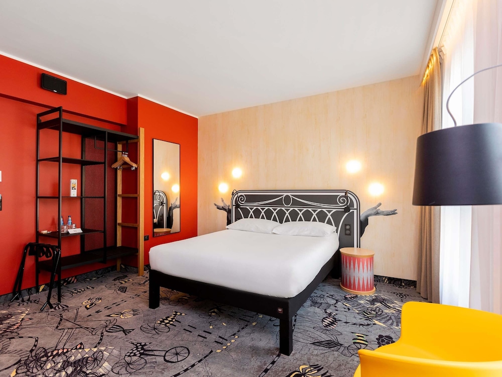 Standard Room, 1 Double Bed with Sofa bed - Photo 1