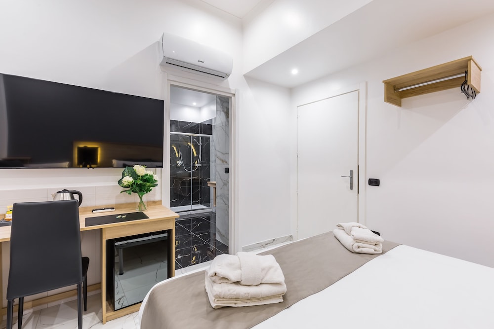Standard Triple Room photo 3