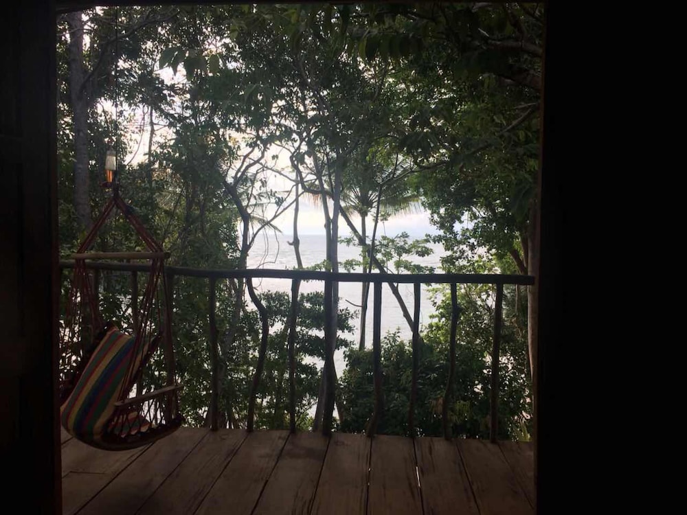 Panoramic Double Room, 1 Queen Bed, Non Smoking, Ocean View photo 2