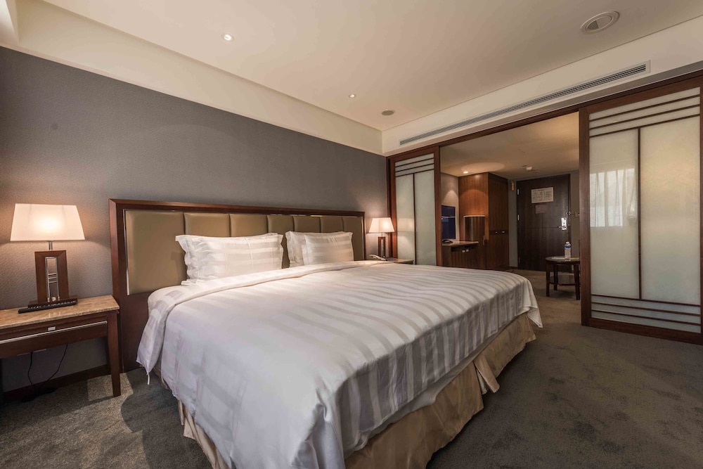 Superior Suite photo 3