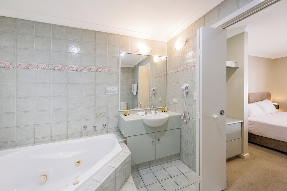 Family Villa, 2 Bedrooms, Jetted Tub - Photo 20
