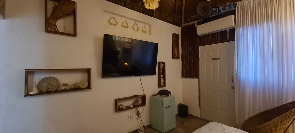 Romantic Cabin photo 1