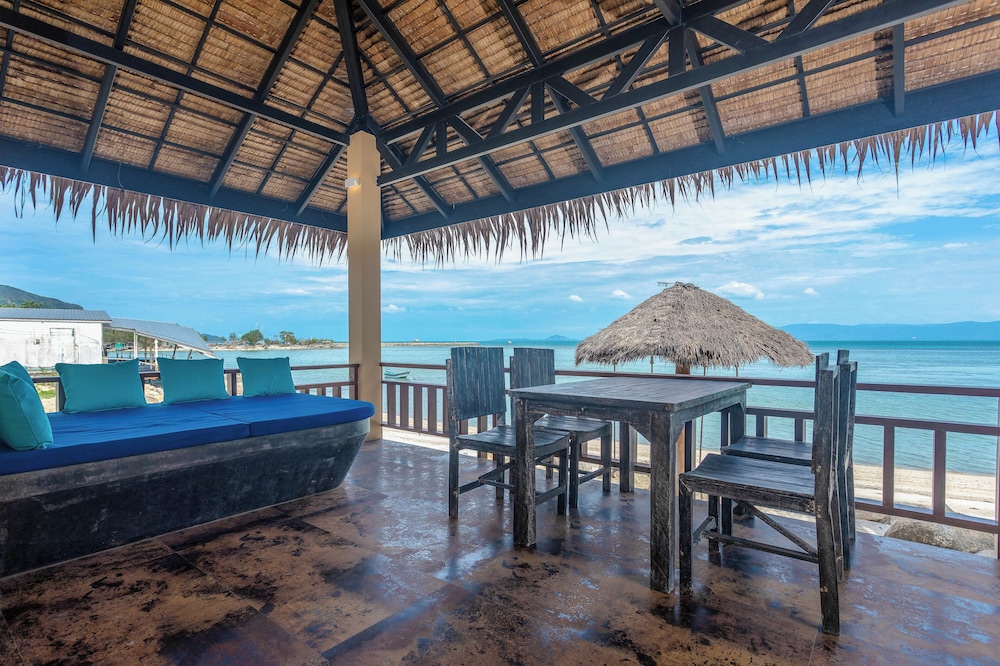 Beachfront 1 bedroom Villa - Photo 17