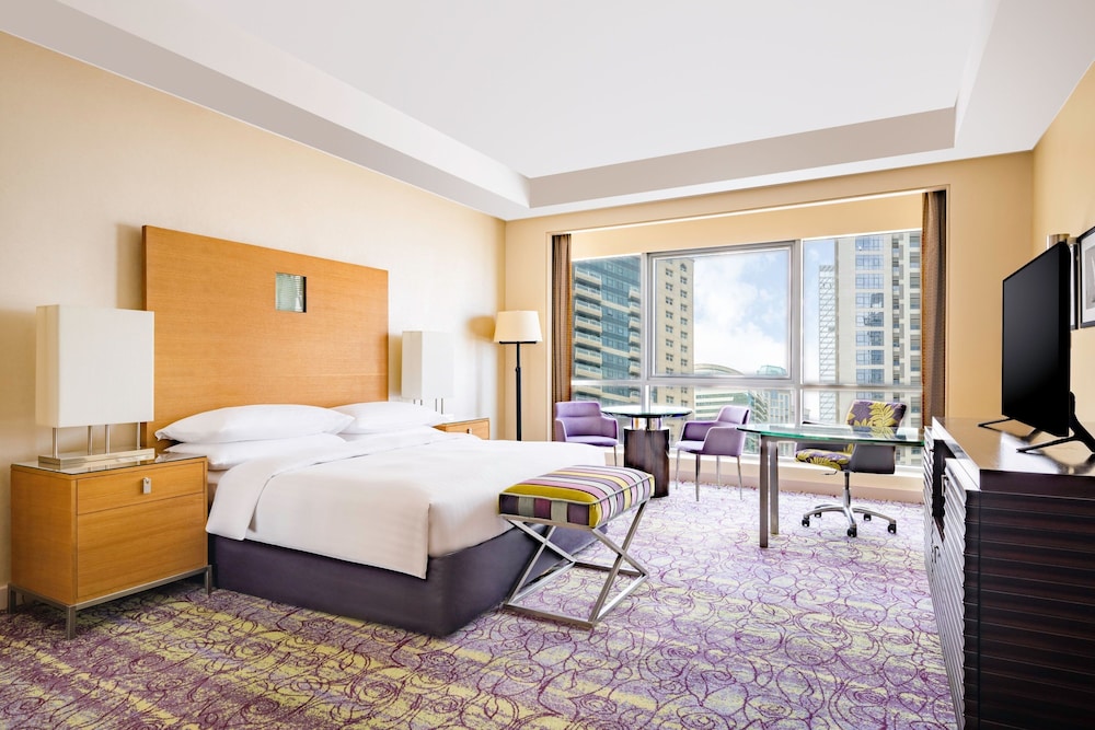 Studio, 1 King Bed, City View - Photo 1
