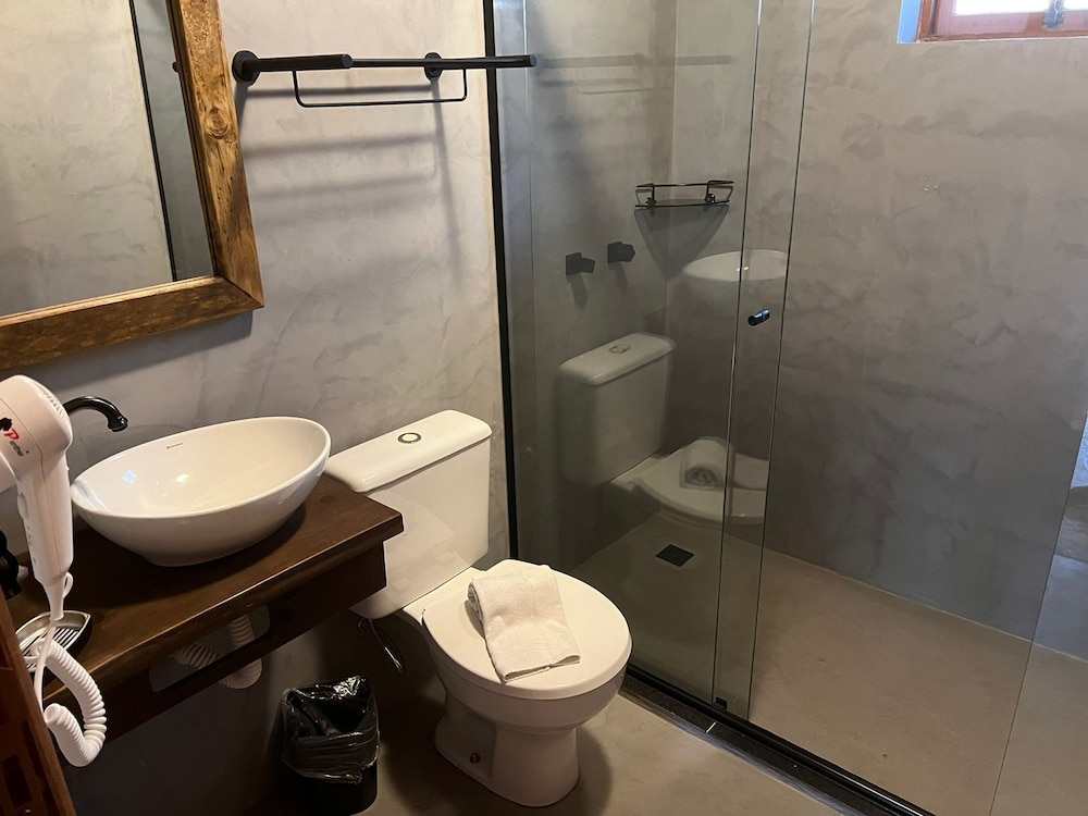 Standard Twin Room photo 3
