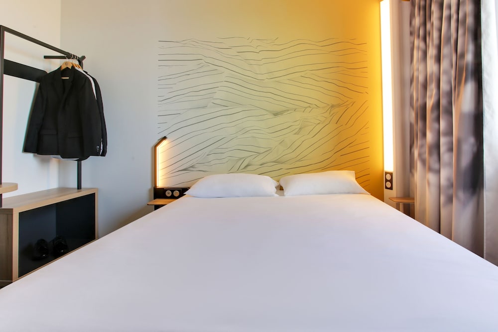 Double Room - Photo 7