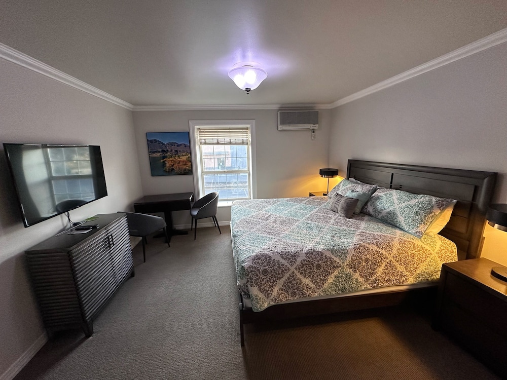 Classic Room, 1 King Bed
