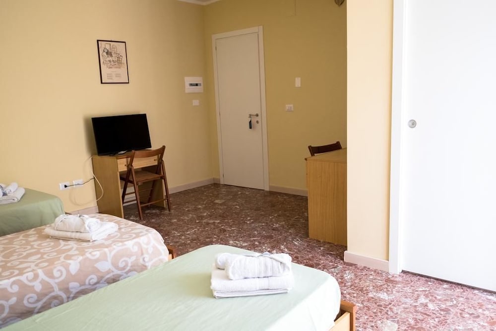 Quadruple Room photo 3