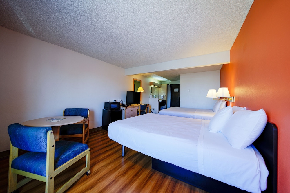 Room, 2 Double Beds