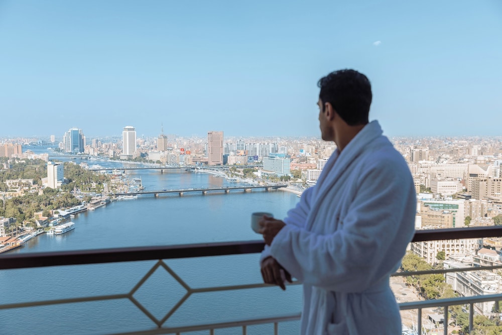 Room, 1 King Bed (High Floor, Nile View)