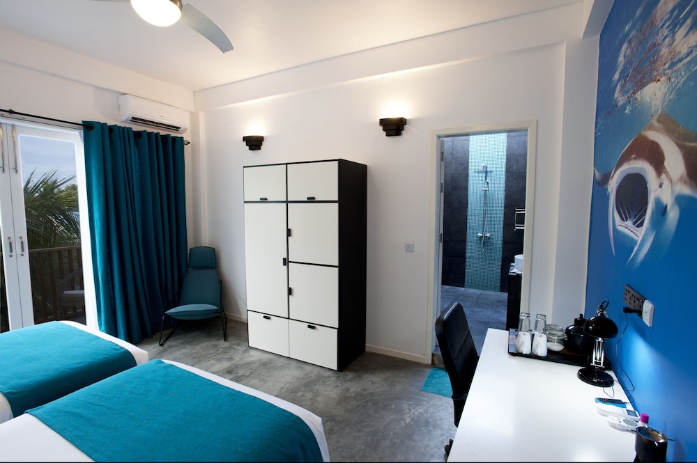 Deluxe Double or Twin Room, 1 King Bed, Balcony photo 2