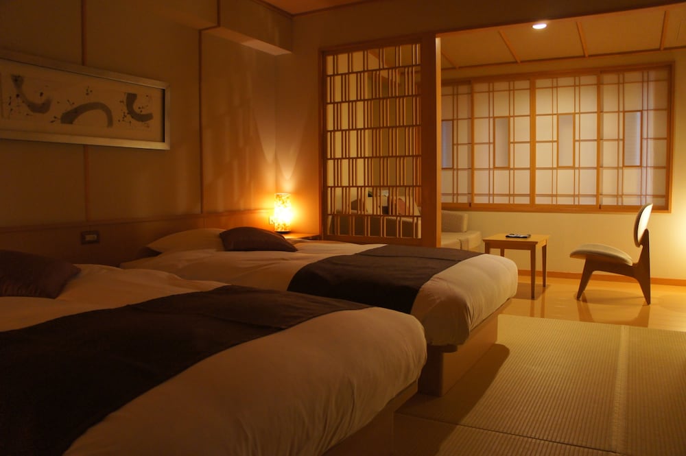 [Breakfast/Dinner Buffet included] Yukihotaru Twin Room, Non Smoking photo 1