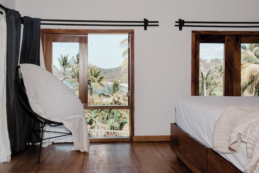 Panoramic Villa, Refrigerator & Microwave, Sea View (#1) photo 2