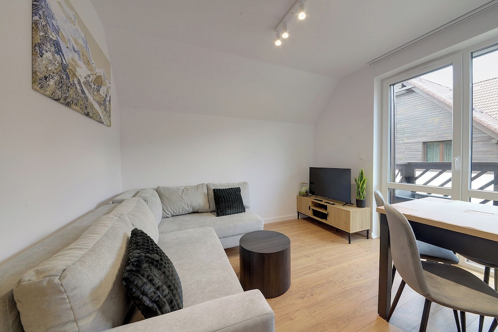 Classic Apartment - Photo 11
