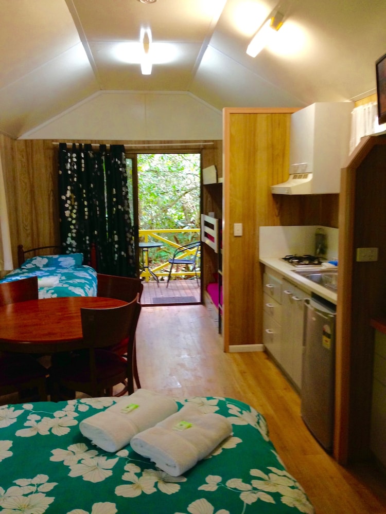 Family Cabin, Lavender photo 1