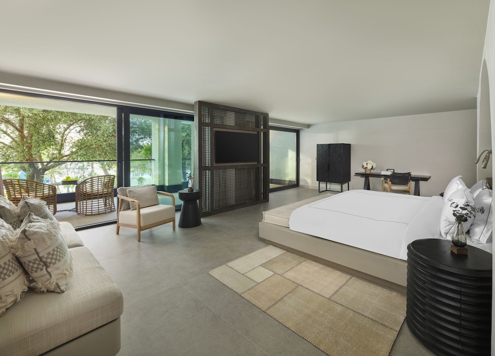Executive Suite, 1 King Bed