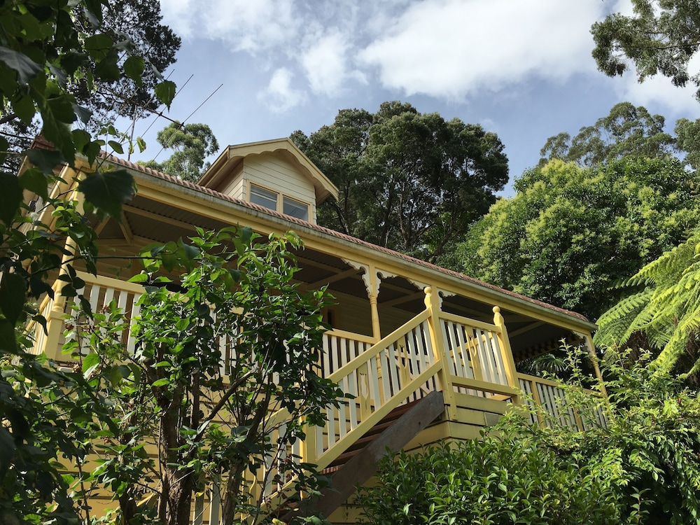 Luxury Cottage, 3 Bedrooms photo 2