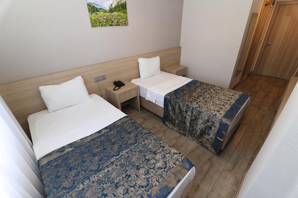 Standard Twin Room, 2 Twin Beds photo 1