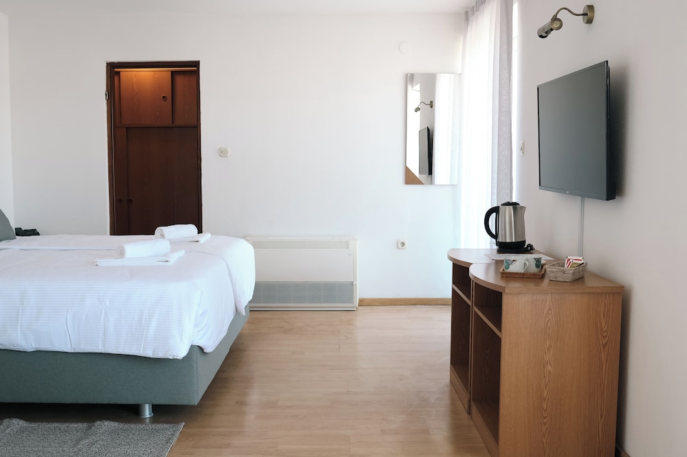 Deluxe Double or Twin Room, Balcony, City View