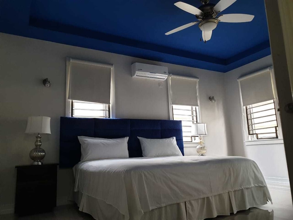 Executive Suite, 2 Bedrooms, Non Smoking photo 2