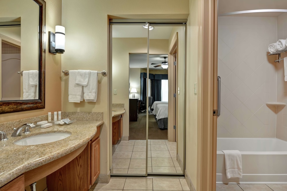 Suite, Non Smoking - Photo 6