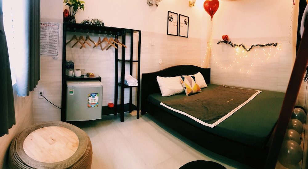 Superior Room, Mountain View