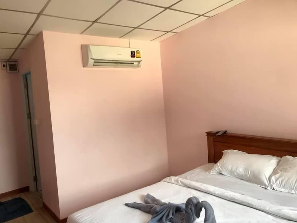 Standard Room photo 3