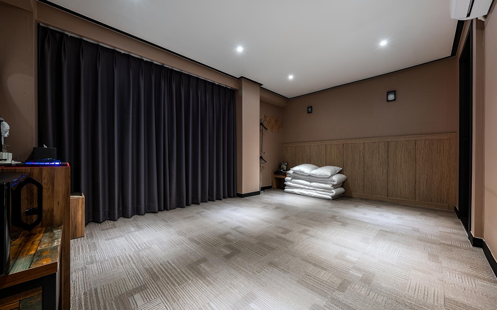 Room (Deluxe Ondol (NETFLIX available)) photo 3