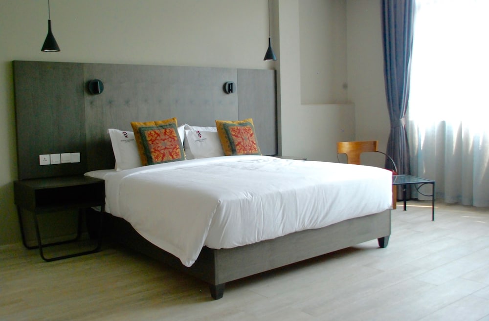 Standard Room photo 2