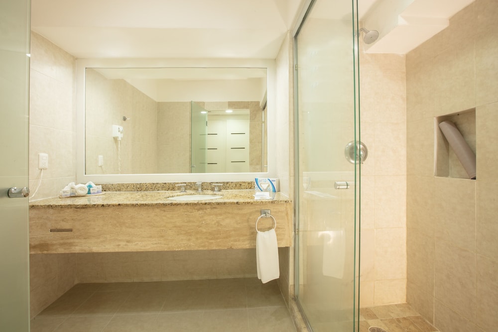 Deluxe Room, 2 Double Beds, Ocean View photo 2
