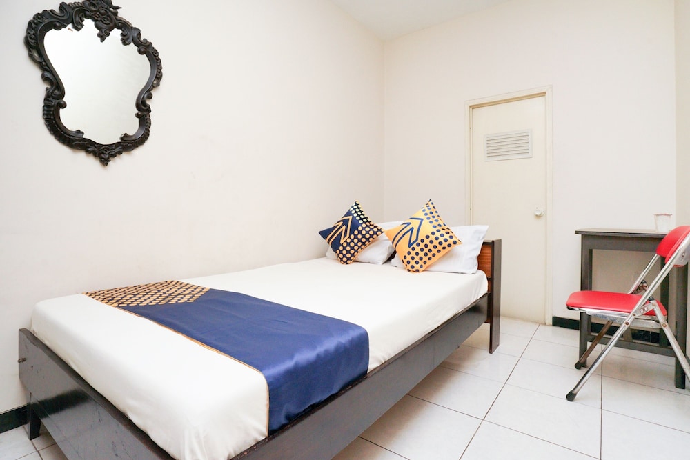 Economy Double Room photo 1