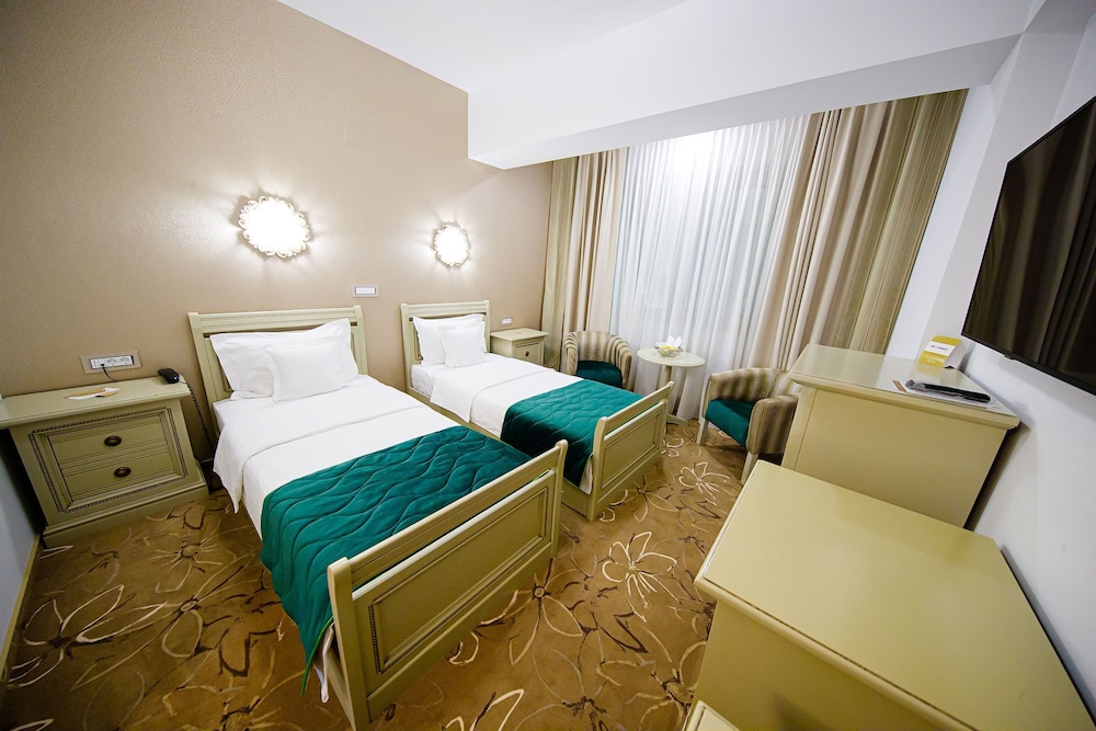 Twin Room 4* - Without Spa Access photo 2