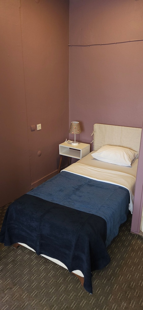 Standard Triple Room photo 2