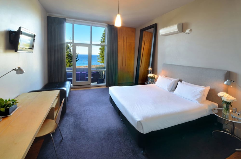Room, Ocean View