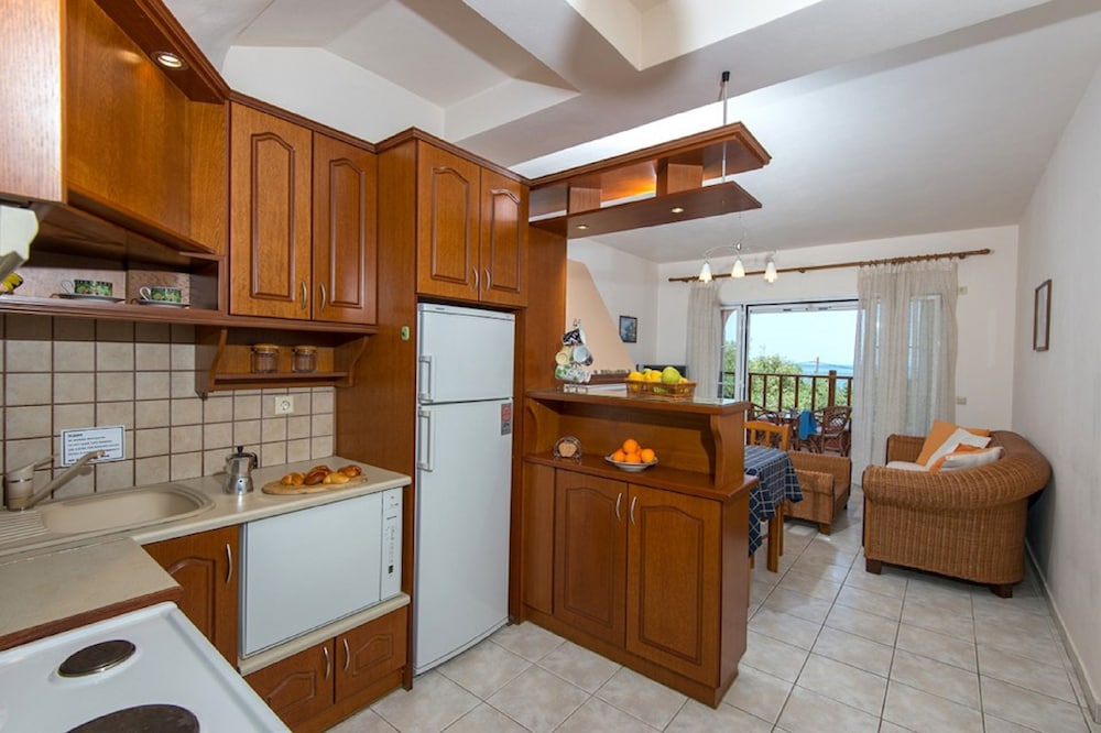 Grand Villa, 2 Bedrooms, Private Pool, Sea View photo 3