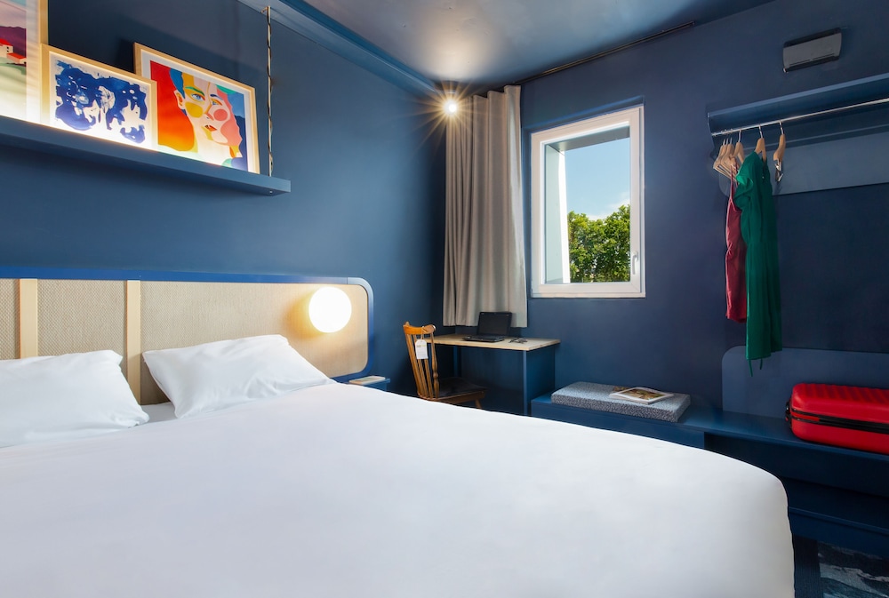 Double Room, 1 Double Bed (POP Room) - Photo 3